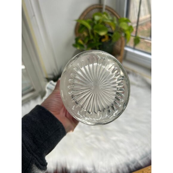 Carnival glass iridescent white swung/ripple/wave vase scratched inside - Picture 4 of 7